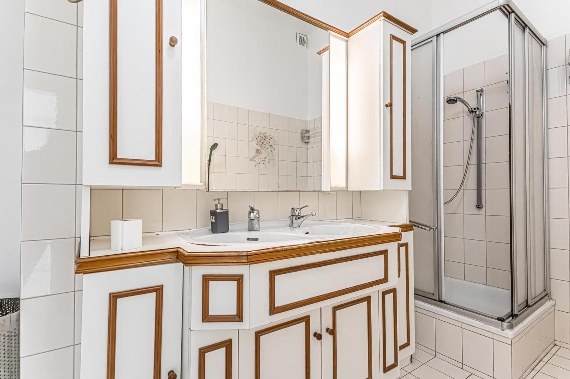 Very 4br Shared Ideal For Longstays, For 10p Appartamento