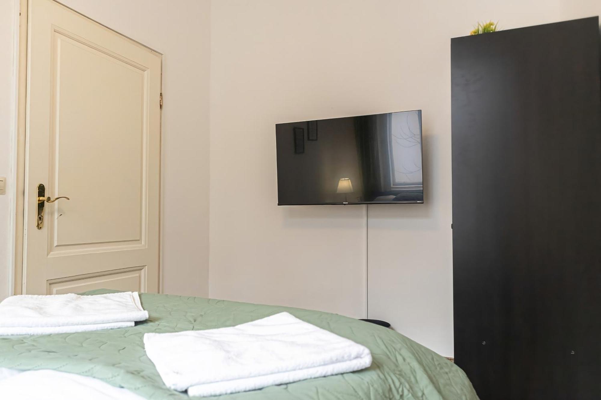 Appartamento Very 4br Shared Ideal For Longstays, For 10p *