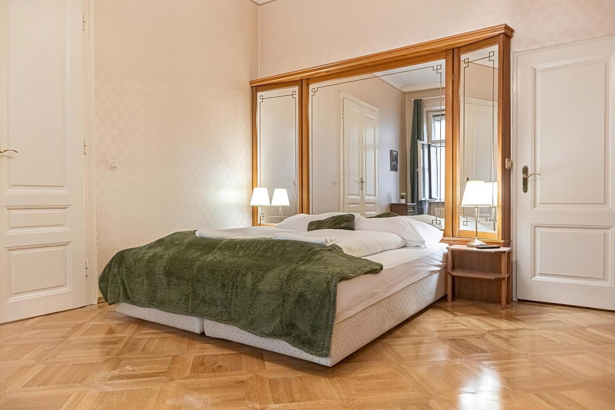 Very 4br Shared Ideal For Longstays, For 10p Appartamento *